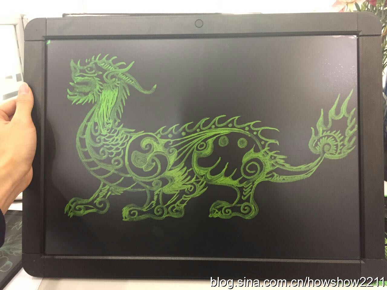 好寫科技高亮型光能小黑板，光能黑板-黑科技不是一點(diǎn)點(diǎn)
